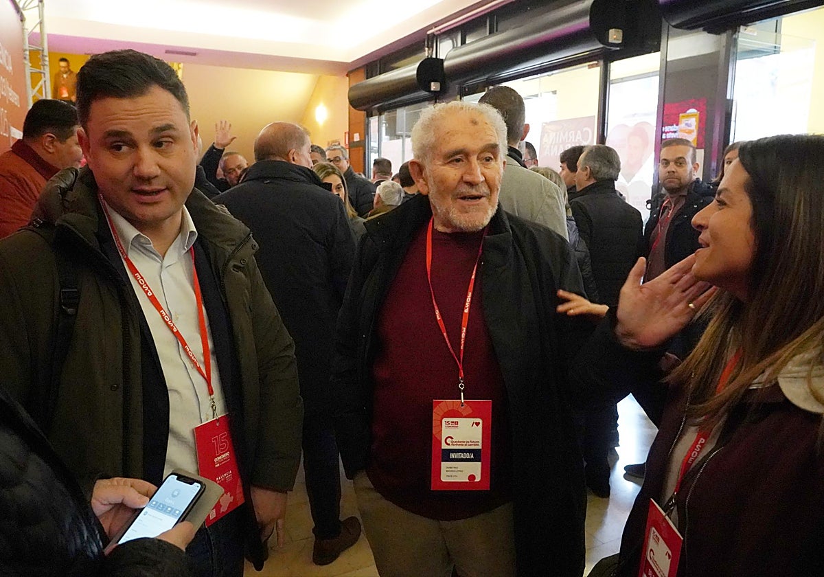 Daniel de la Rosa y Nuria Rubio, con Demetrio Madrid, este sábado en Palencia