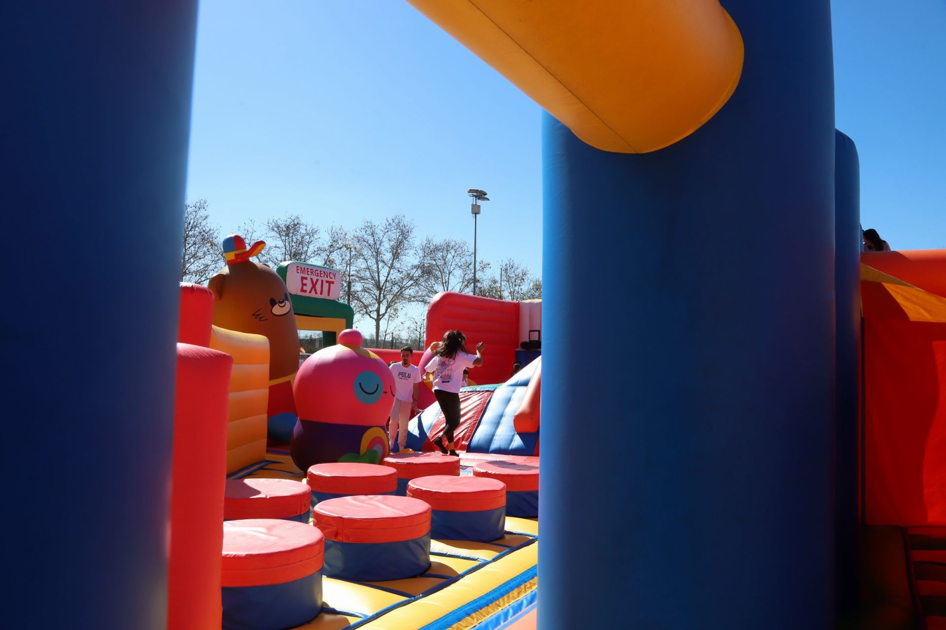 El parque hinchable más grande de Europa aterriza en Córdoba: diversión garantizada para los niños