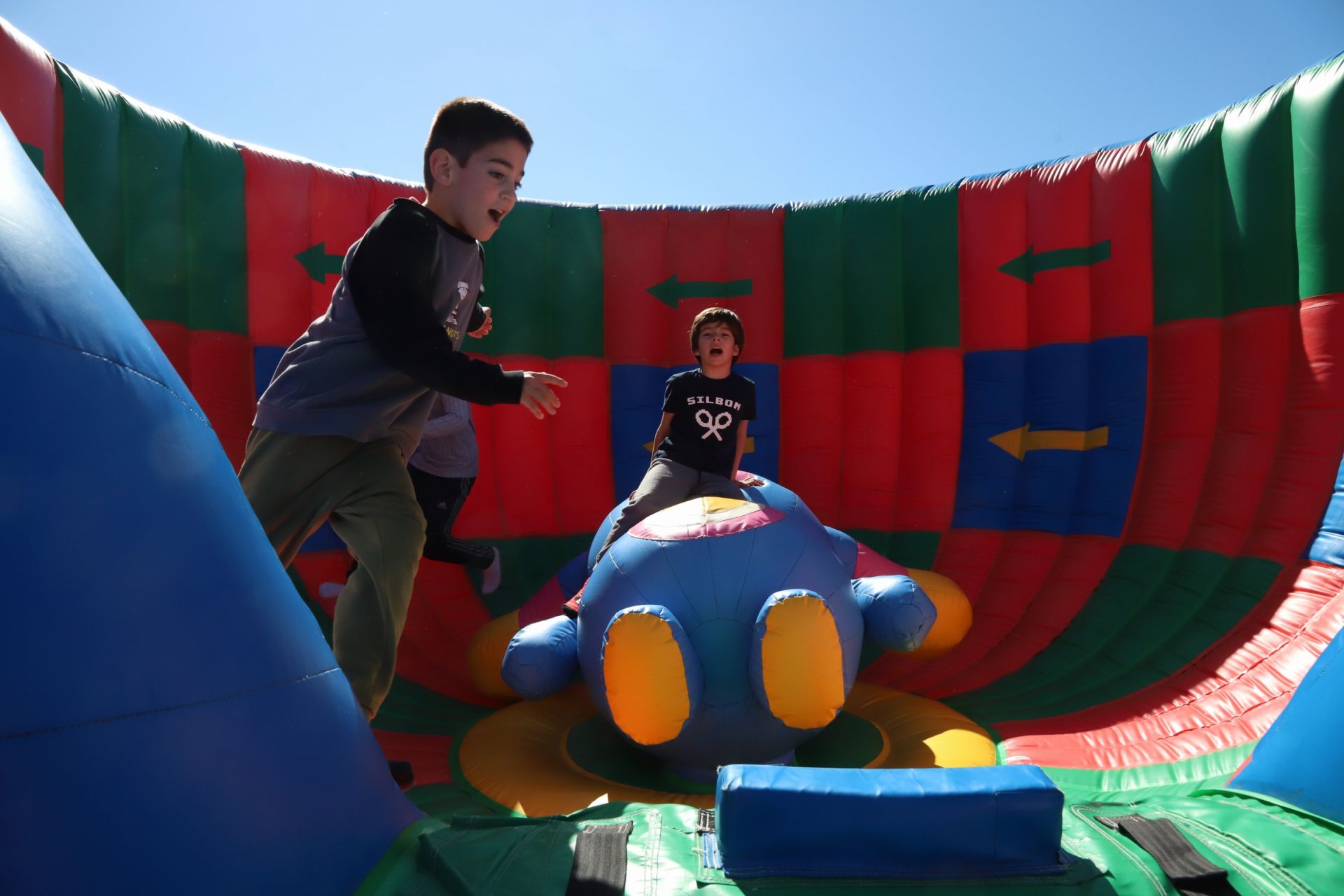 El parque hinchable más grande de Europa aterriza en Córdoba: diversión garantizada para los niños