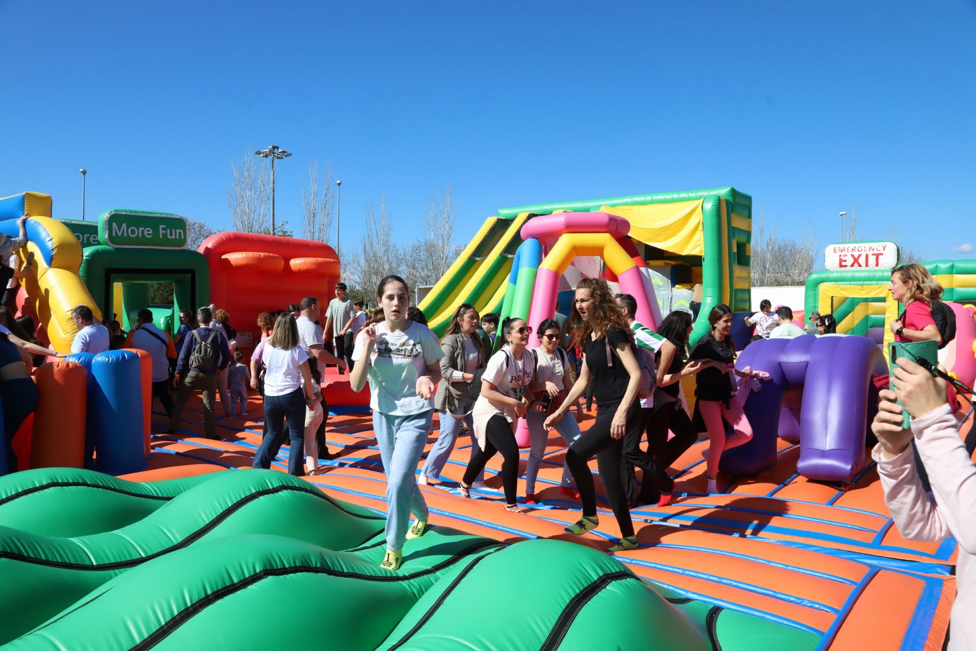 El parque hinchable más grande de Europa aterriza en Córdoba: diversión garantizada para los niños