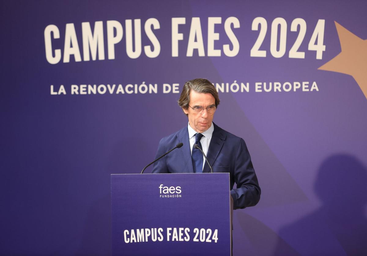 José María Aznar, en un acto de FAES en 2024