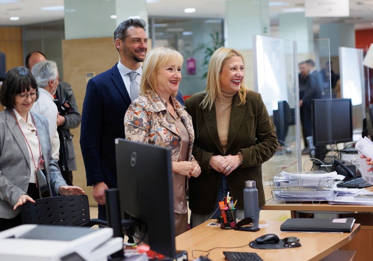 La consejera de Industria, Comercio y Empleo, Leticia García, presenta los nuevos servicios de la oficina virtual del Servicio Público de Empleo de Castilla y León