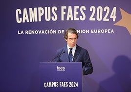 Génova evita alinearse con la ofensiva lanzada por FAES contra Vox y Sánchez