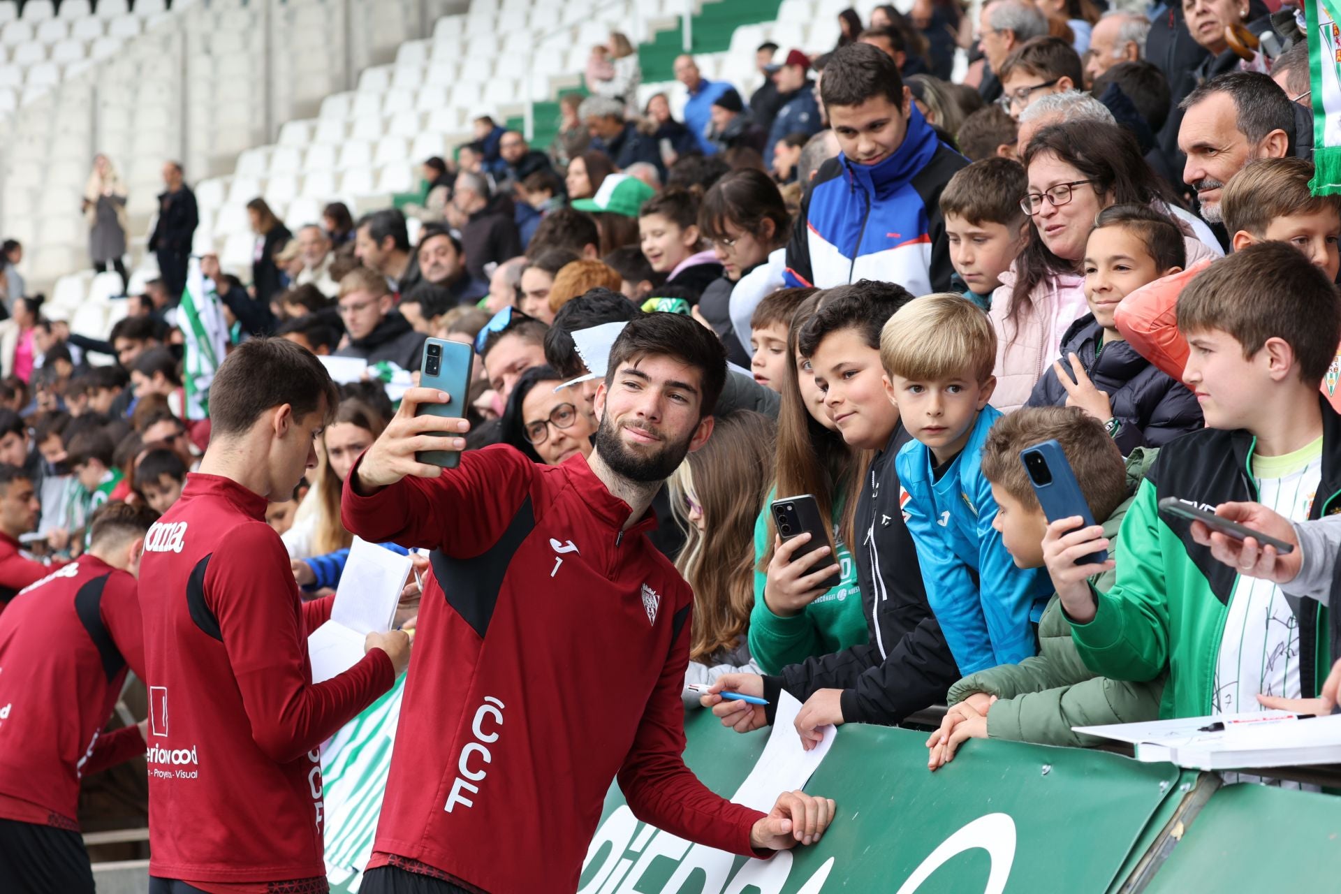 La exitosa jornada de puertas abiertas del Córdoba CF, en imágenes