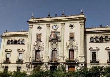 Fachada de la Audiencia de Granada