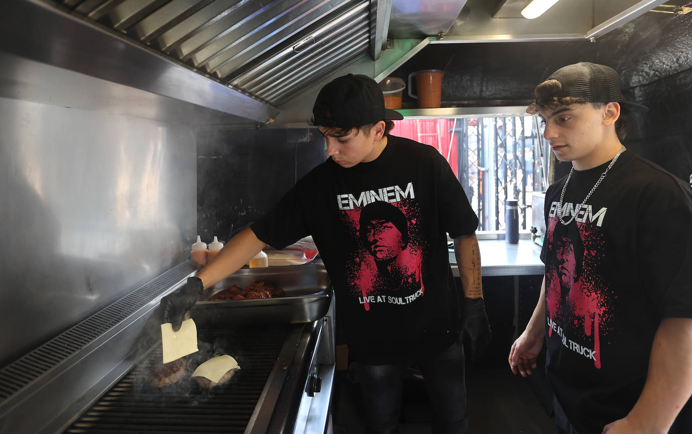 La multitudinaria Champions Burger en Córdoba, en imágenes