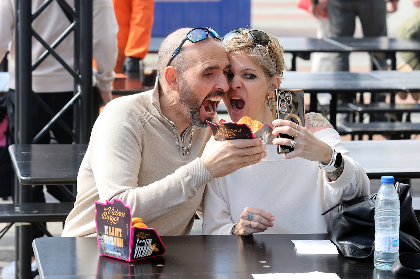 La multitudinaria Champions Burger en Córdoba, en imágenes