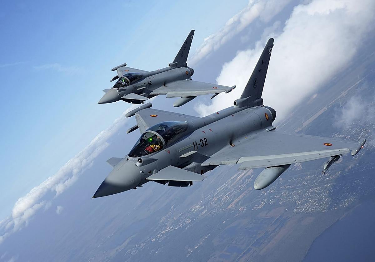 Dos aviones Eurofighter del Ejército del Aire y del Espacio