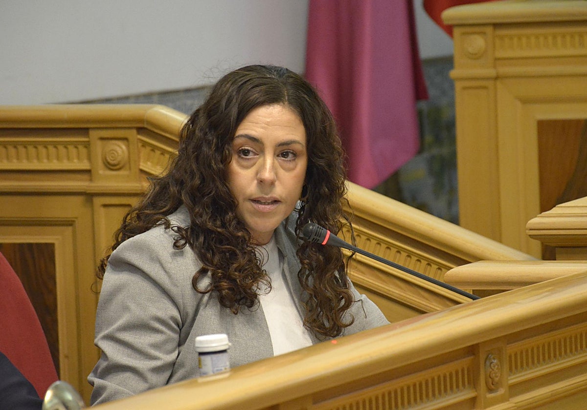 Noelia dela Cruz, durante el último pleno celebrado en el Ayuntamiento
