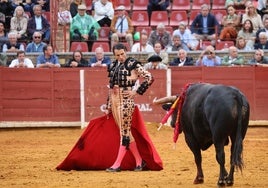 Finito de Córdoba será apoderado por Estefanía Muñoz, gerente de Taurosevilla 2000