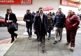 Suspendido de militancia en el PSOE por «insultos y amenazas» a Cendón y a Courel en León