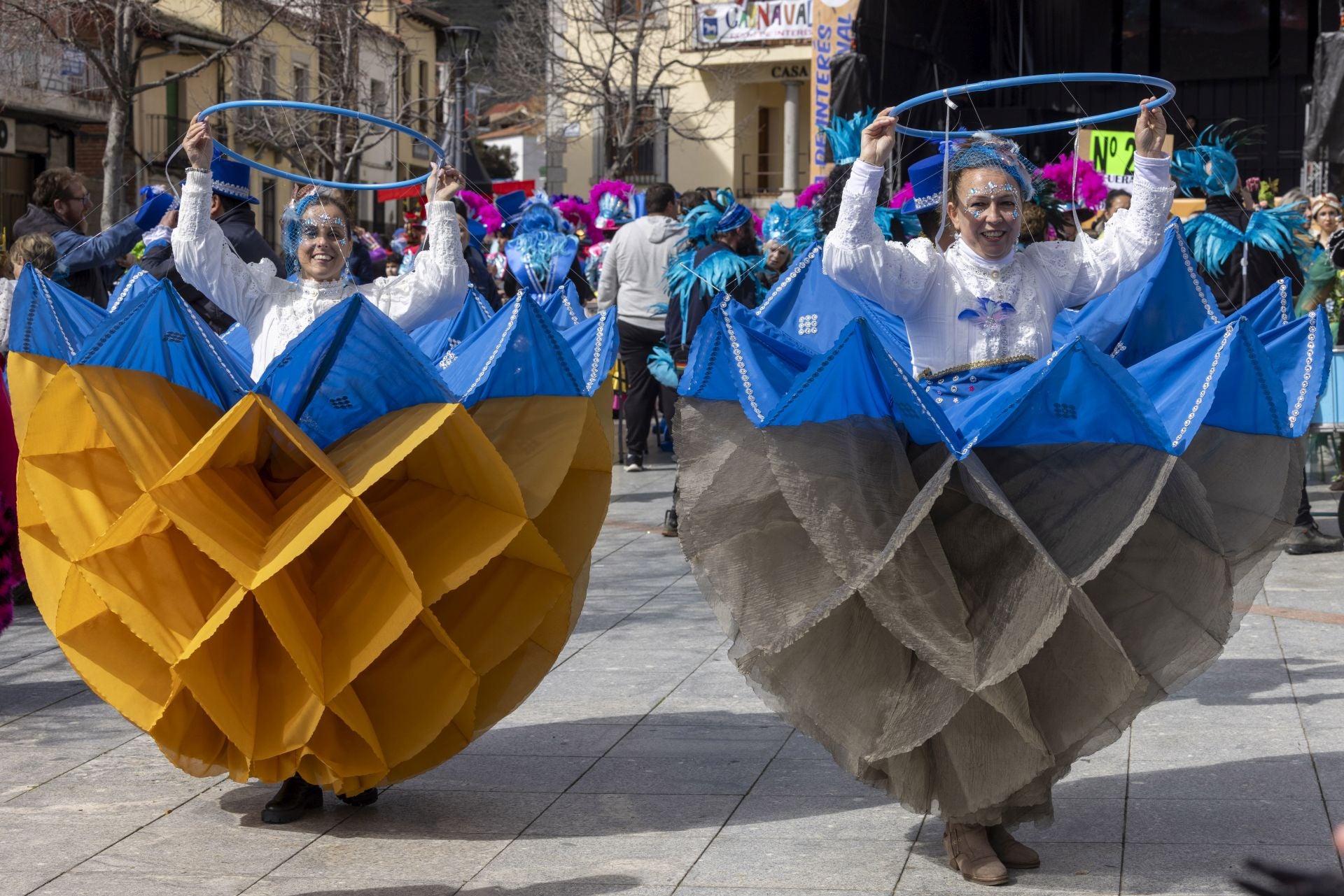 Carnaval de Cebreros: los disfraces se adueñan del Domingo de Piñata