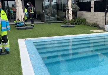 Muere un hombre de 60 años tras caer en la depuradora de su piscina en Boadilla del Monte