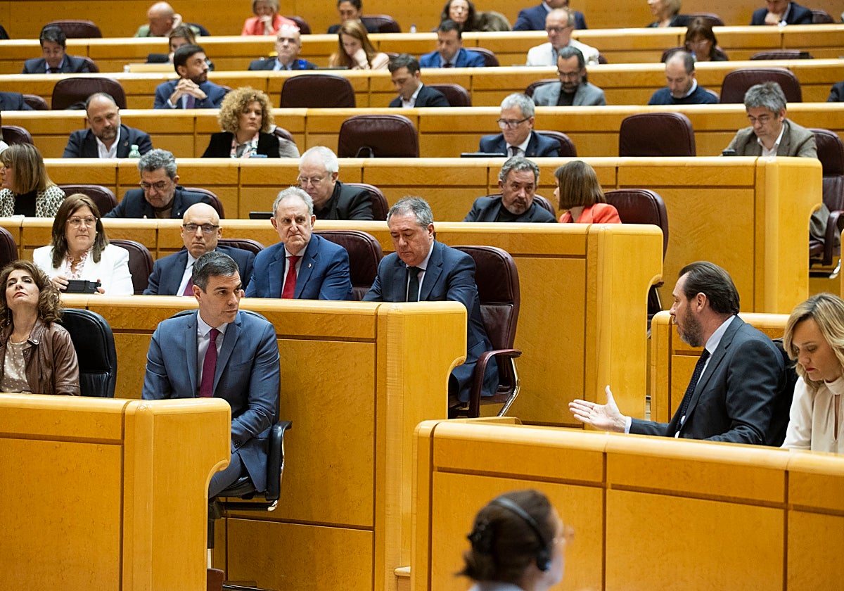 El presidente del Gobierno, Pedro Sánchez, en la sesión de control del Senado