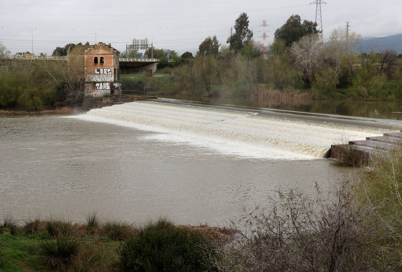 La notable crecida del río Guadalquivir, en imágenes