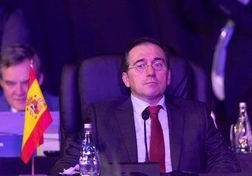 Albares borra al Sahara de la Estrategia España-África para no enfadar a Marruecos