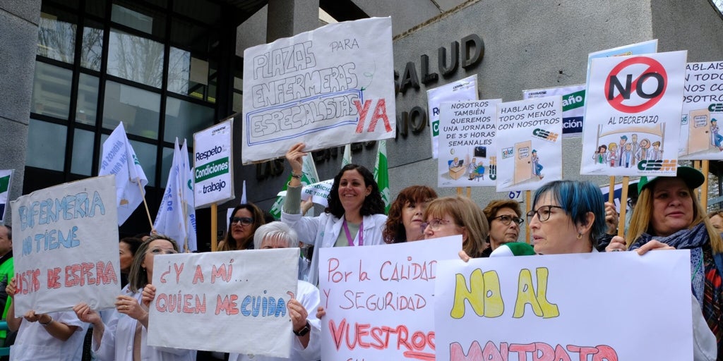 Dimisiones en cascada en los sectores de salud en Zaragoza tras la propuesta para reordenar la atención primaria