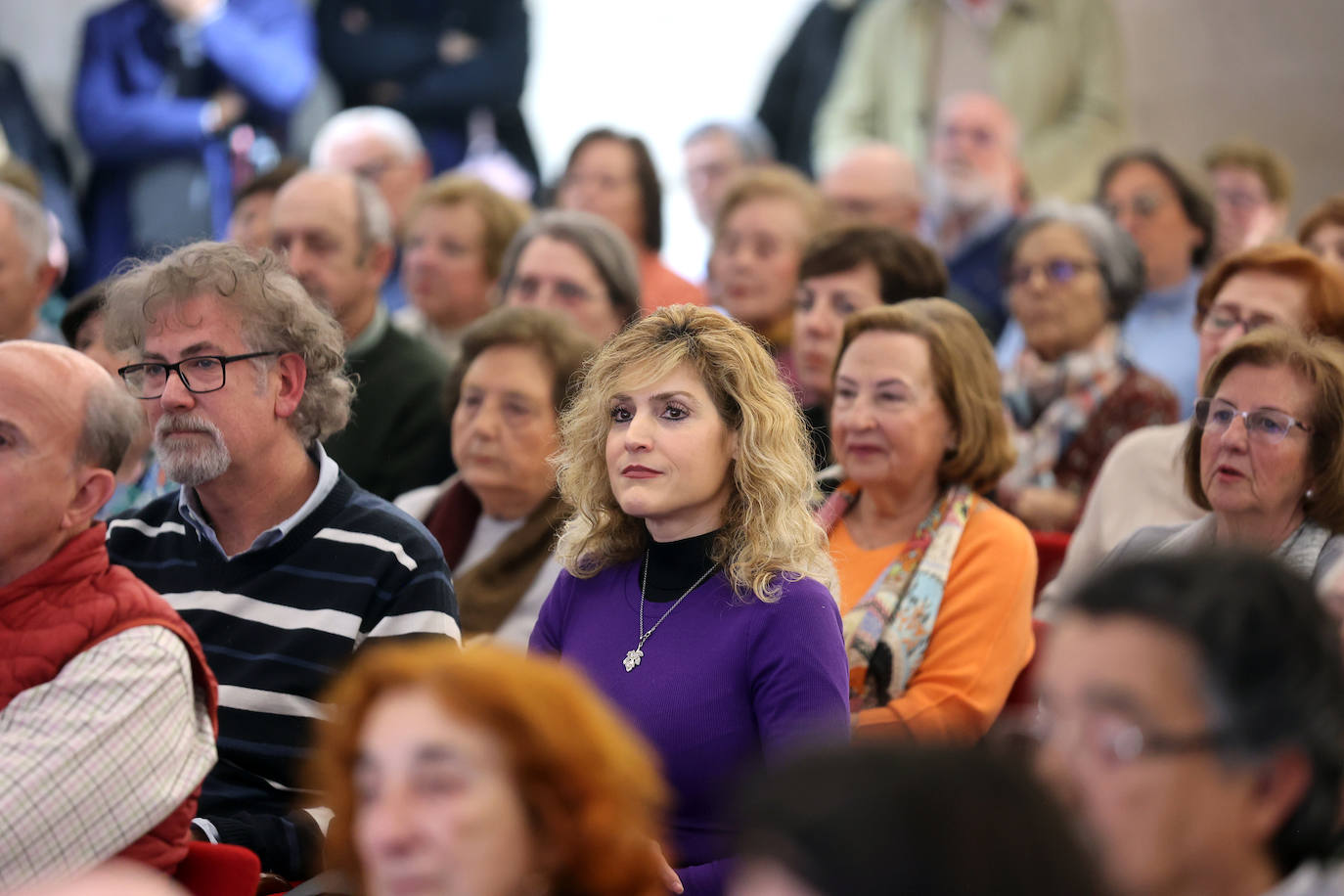 La presentación del libro &#039;Dueños del mundo&#039;, de José Calvo Poyato, en imágenes