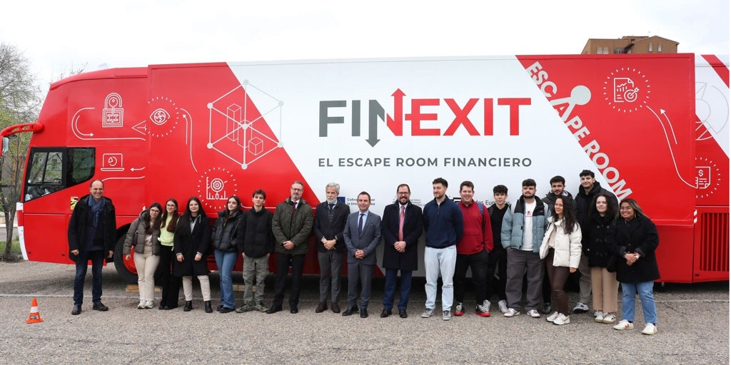 La Ruta Finexit, el 'escape room' de la educación financiera, desembarca en el instituto Alfonso X El Sabio de Toledo