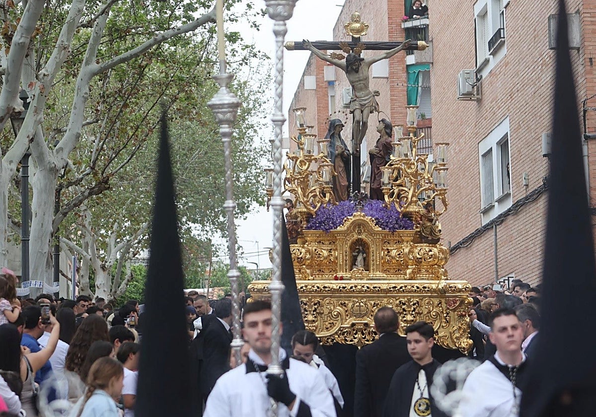 El Cristo del Amor, en su paso un Domingo de Ramos
