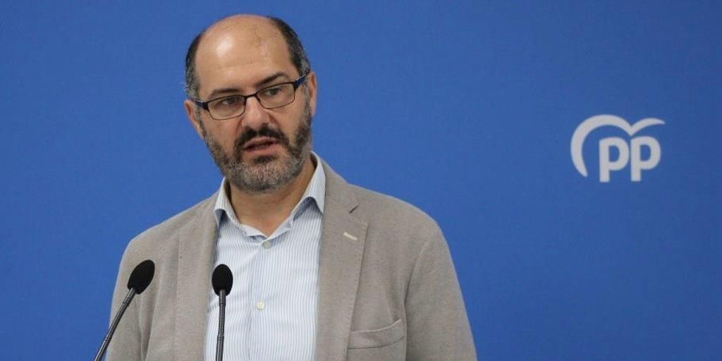 Velasco se pregunta qué intereses tiene el PSOE local para apostar por la opción del AVE más alejada de Toledo