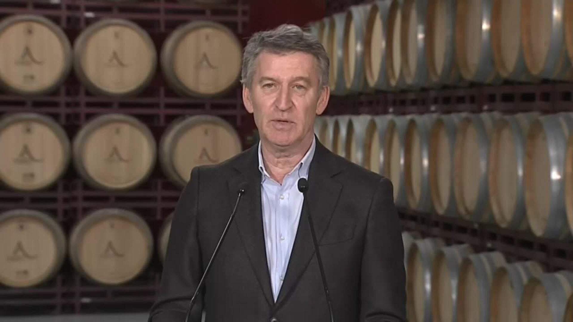 Feijóo pide diplomacia, sin insultos, para no iniciar una &quot;guerra&quot; arancelaria con EEUU