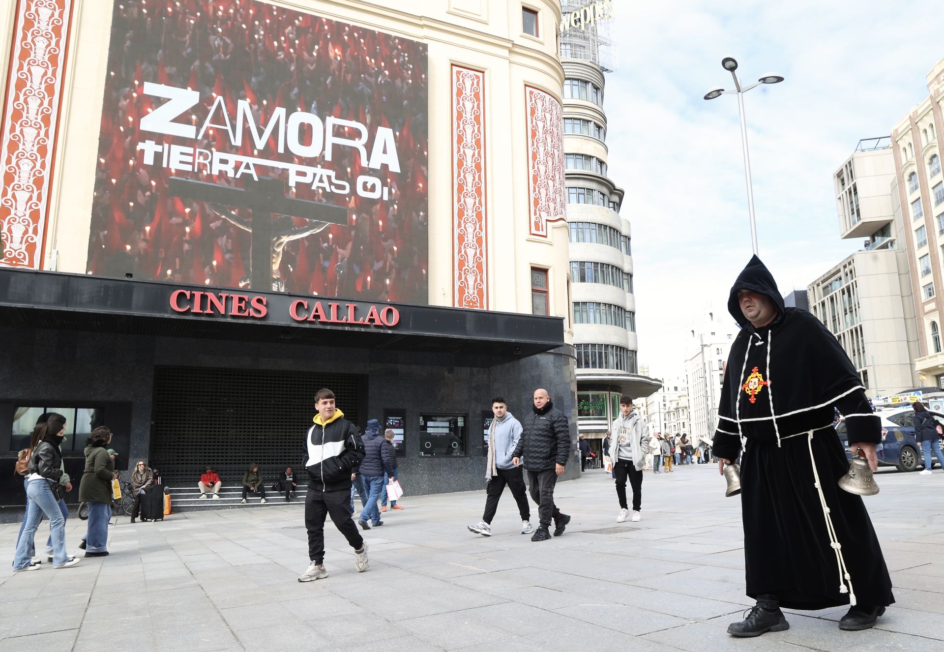 Zamora presume en Madrid del «carácter único» de su Semana Santa