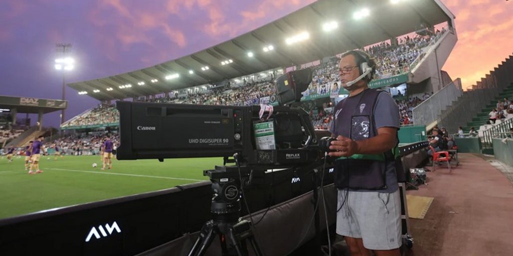 Horario y dónde ver por televisión el Córdoba CF - Sporting de Gijón