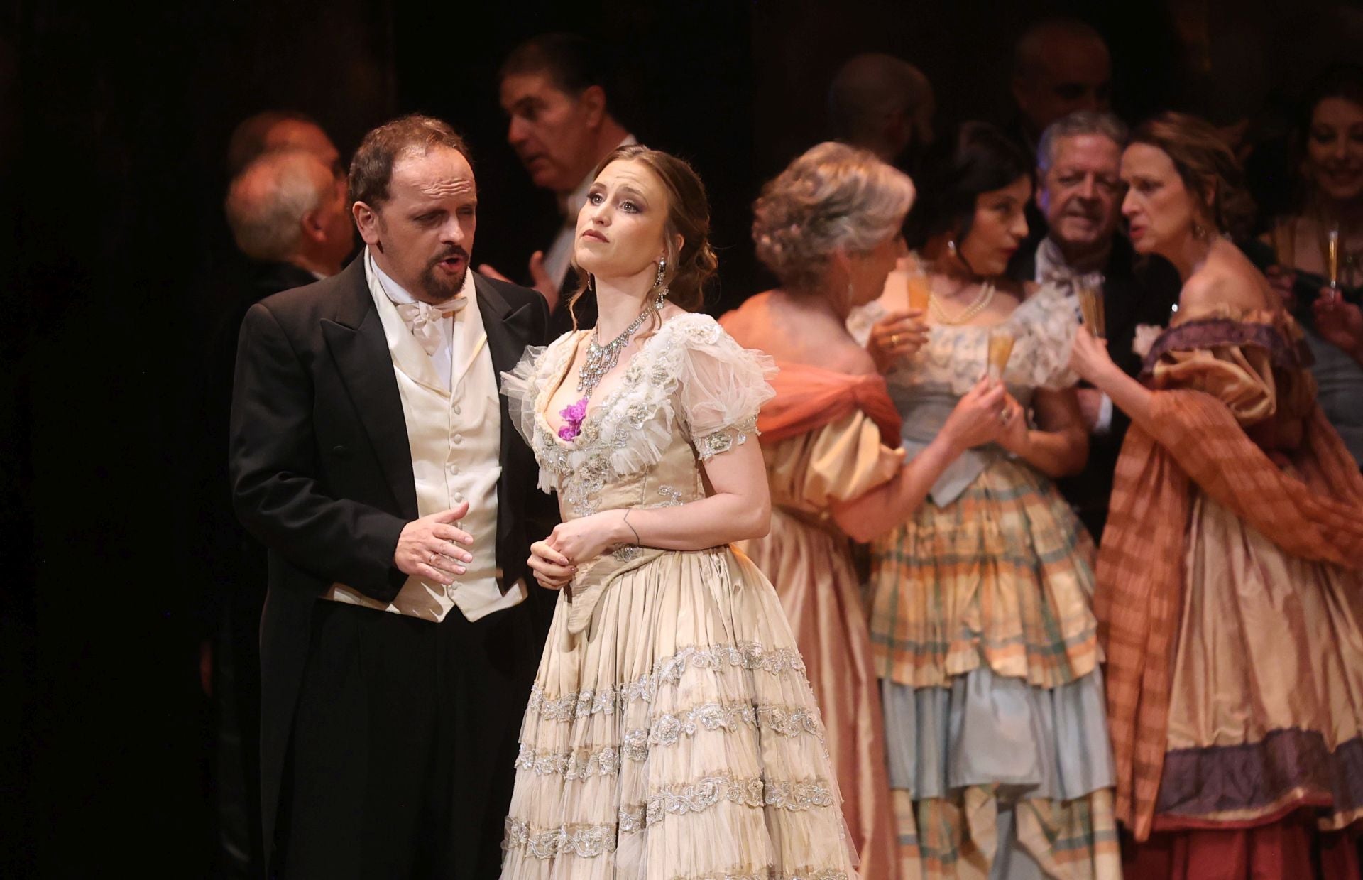 &#039;La Traviata&#039; lleva al Gran Teatro de Córdoba la ópera más clásica, en imágenes