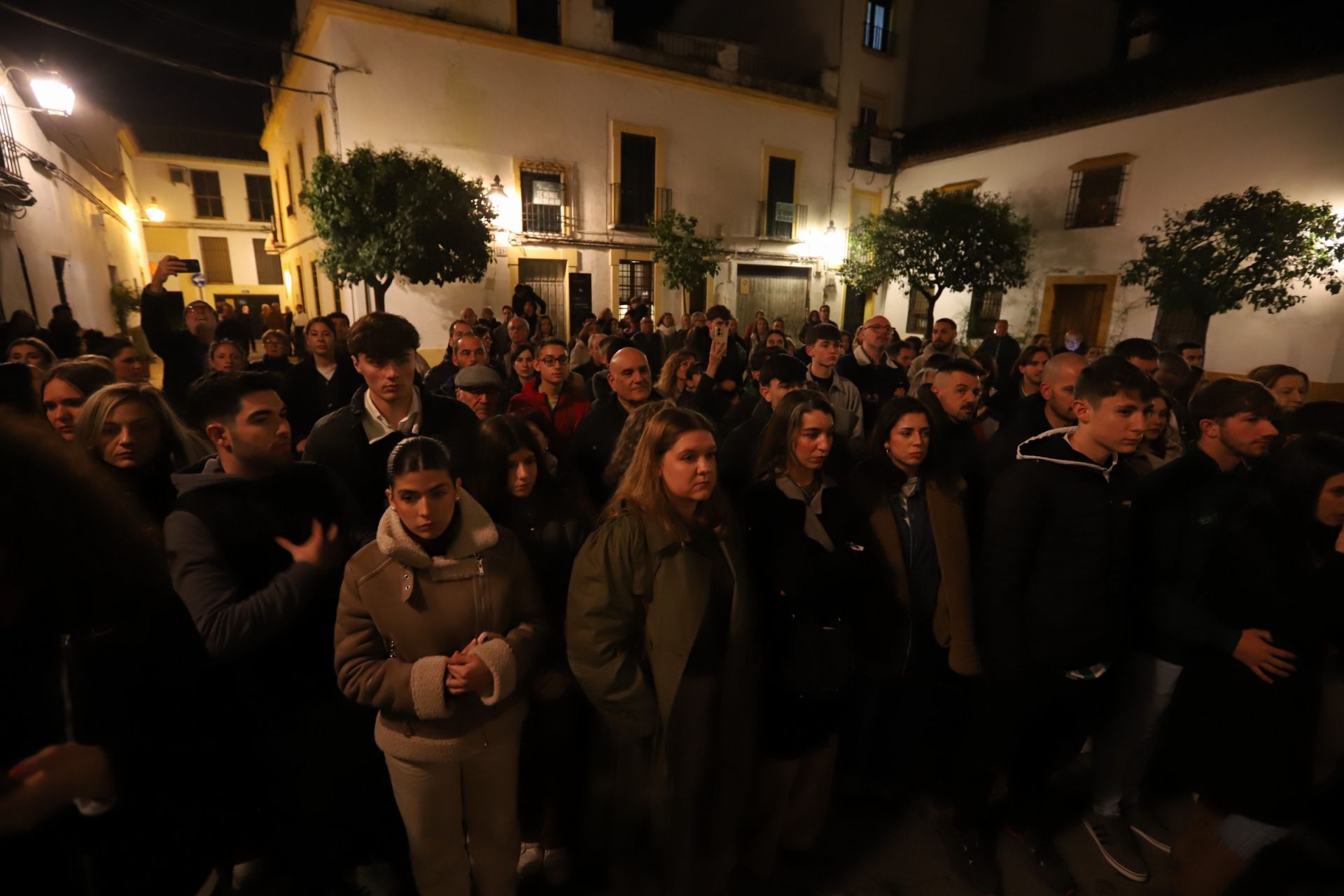 El vía crucis de Jesús de la rPasión en el Alcázar Viejo de Córdoba, en imágenes