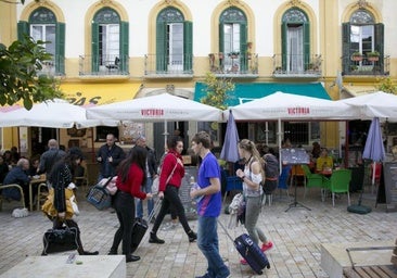 Turistas por el centro de Málaga