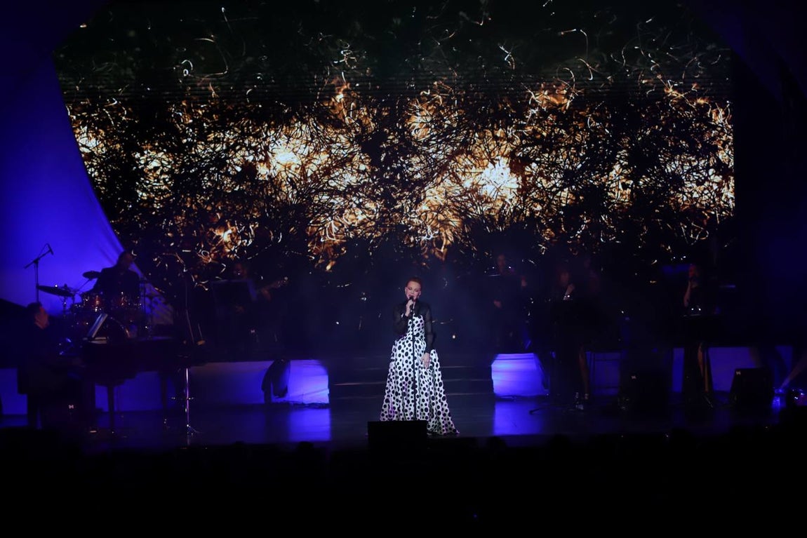 El emocionante concierto de Paloma San Basilio en Córdoba, en imágenes