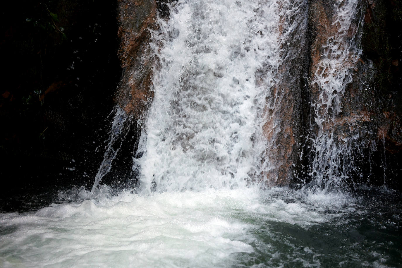El inusual estado de los Baños de Popea tras las lluvias, en imágenes
