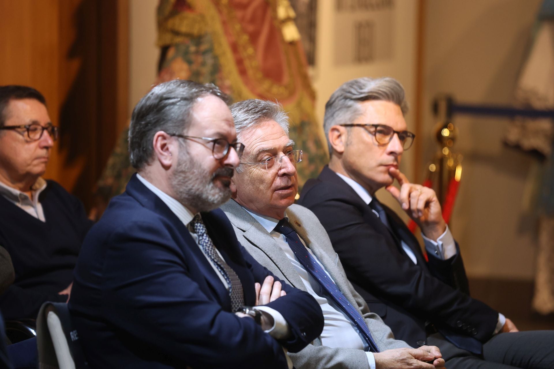 La charla de Juan Fernández-Miranda en Córdoba sobre la Transición, en imágenes