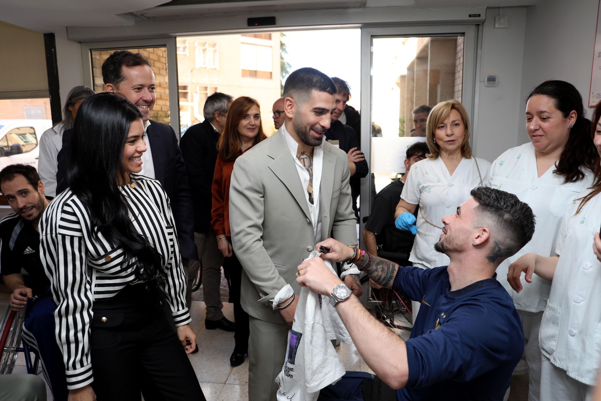 Las imágenes de la inolvidable visita de Ilia Topuria a Toledo