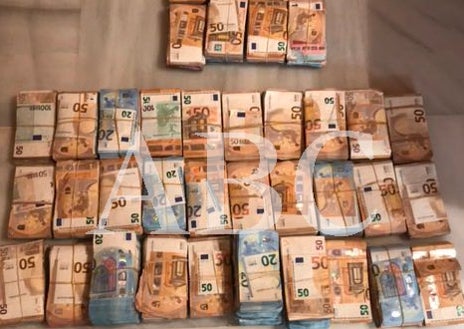Imagen secundaria 1 - El exjefe de la UDEF y su socio tenían una cuenta en Irlanda con 25 millones de dólares en moneda convencional y virtual