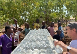 Desinfección solar para el agua: el remedio de la Universidad de Córdoba para Kenia