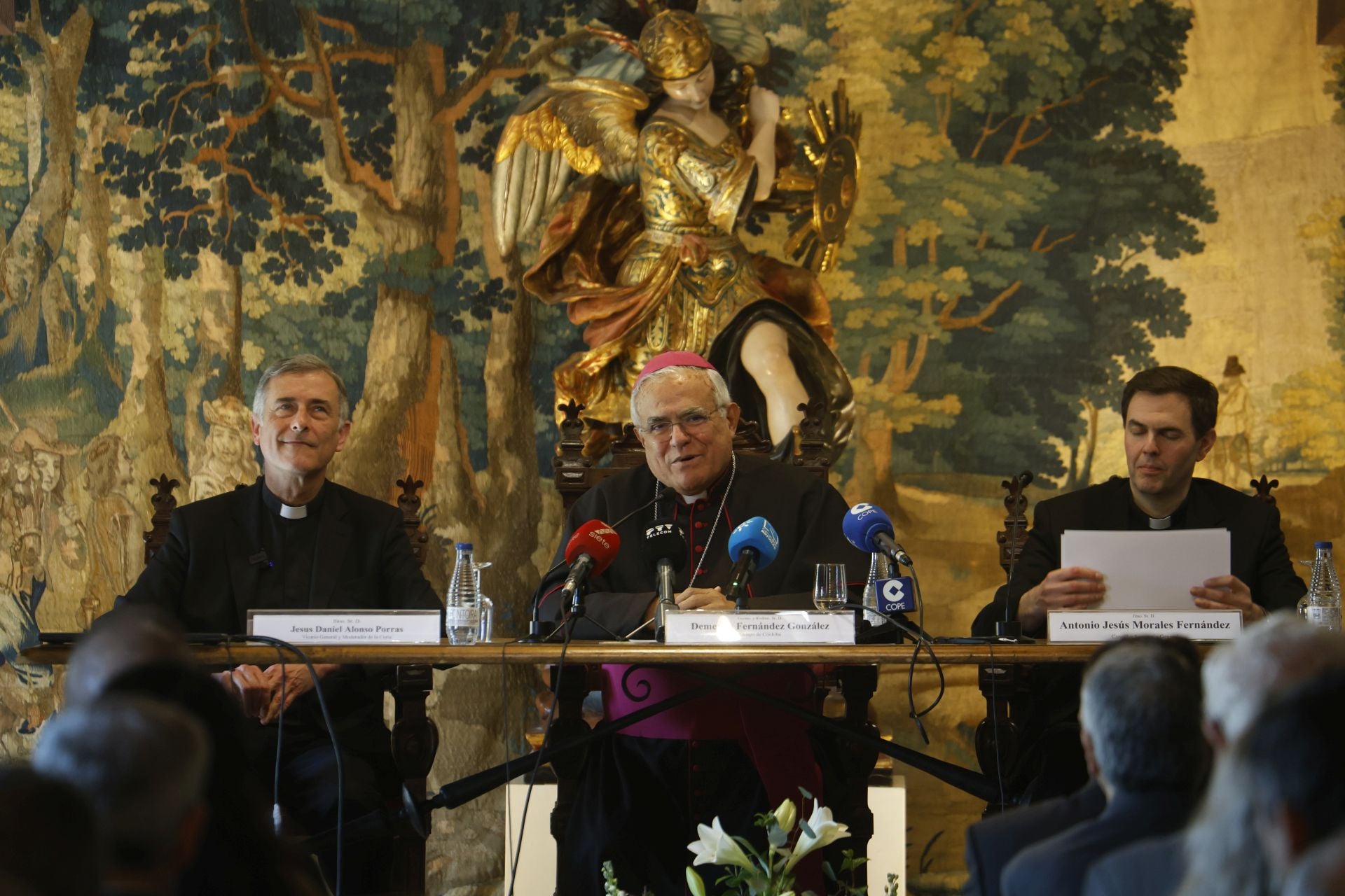 El anuncio del nuevo obispo de Córdoba, en imágenes