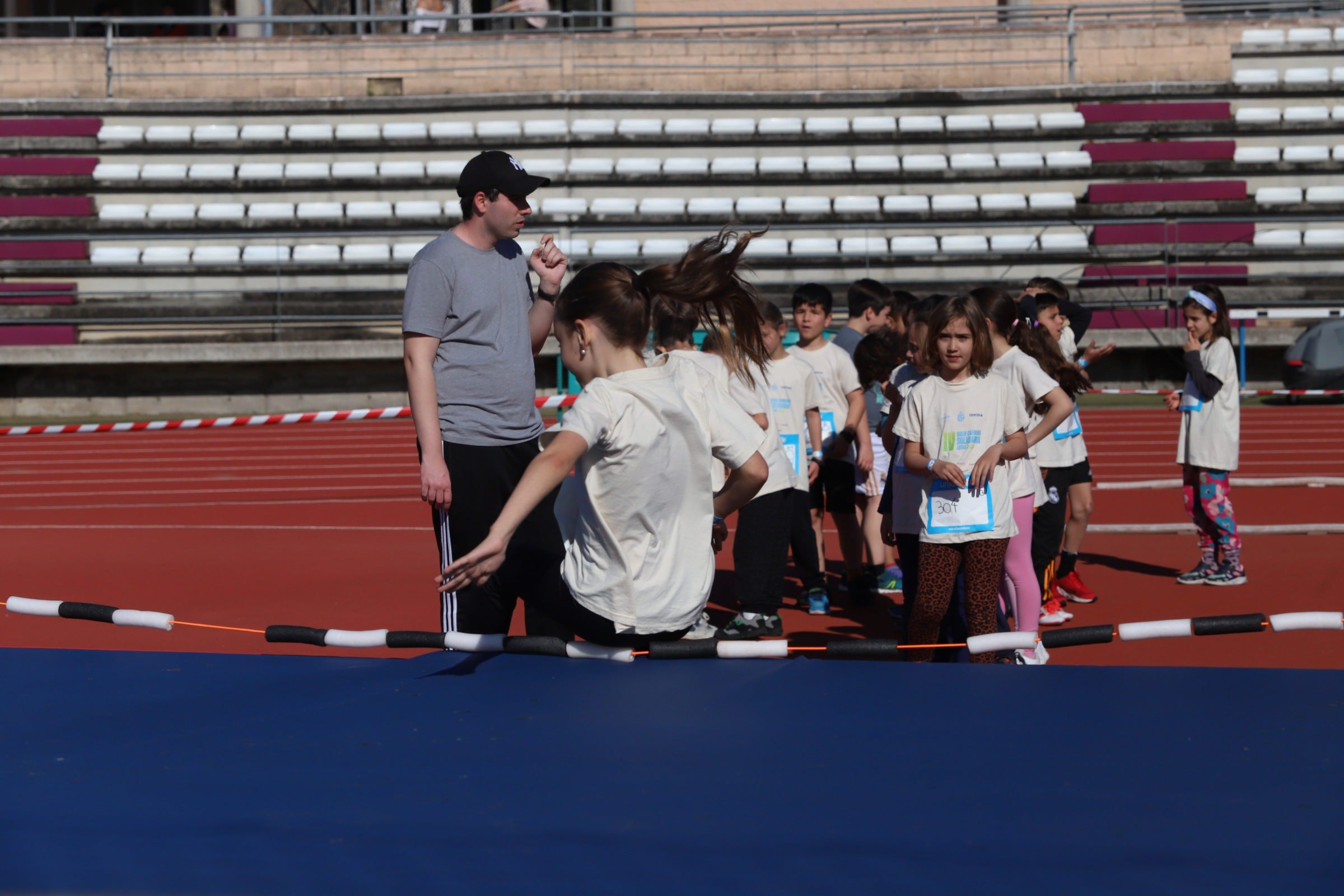 La gran y más joven &#039;Carrera Solidaria Gotas&#039; de Córdoba, en imágenes