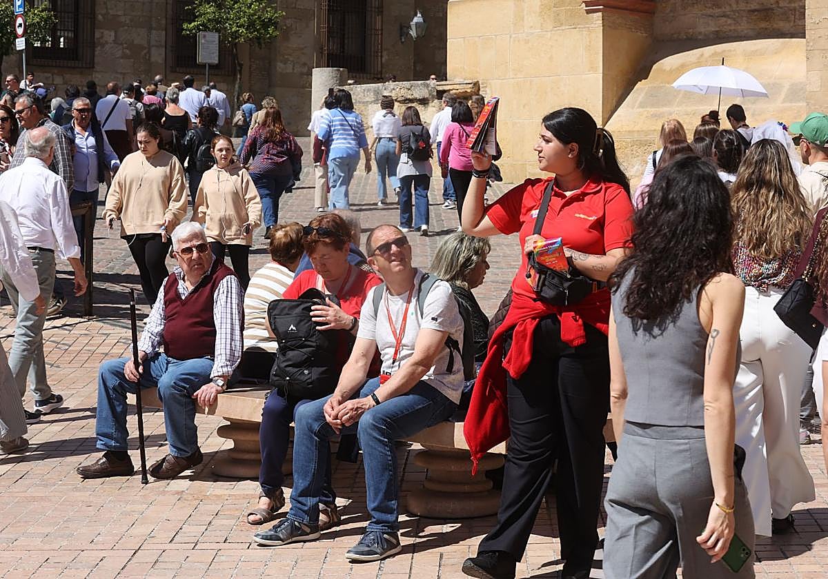 Las calles de la capital se han llenado este sábado de gente
