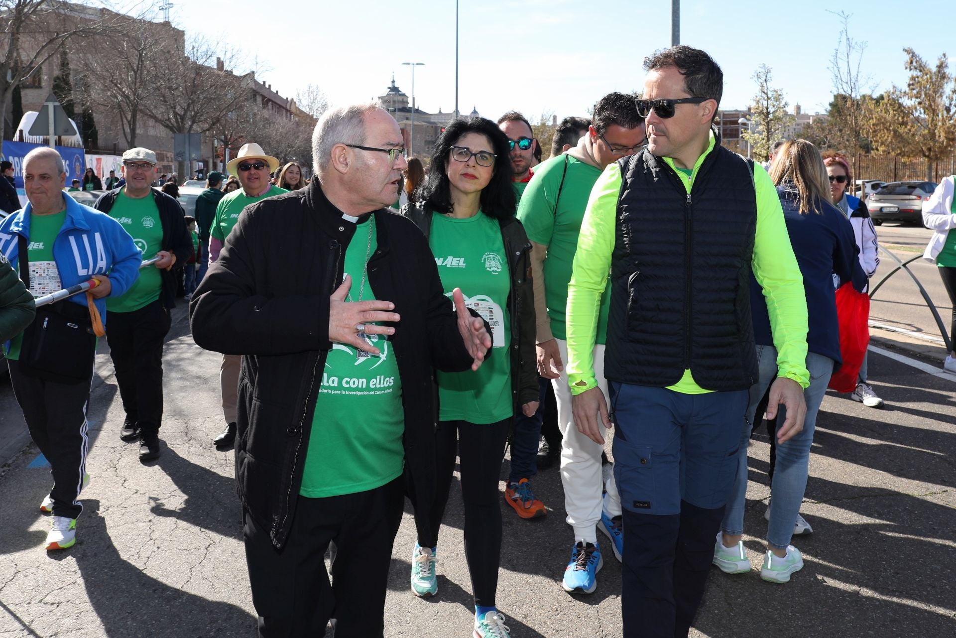'Brilla con ellos', en imágenes: Toledo se vuelca contra el cáncer infantil