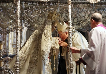 Demetrio Fernández, el obispo que siempre dijo 'sí' a las cofradías