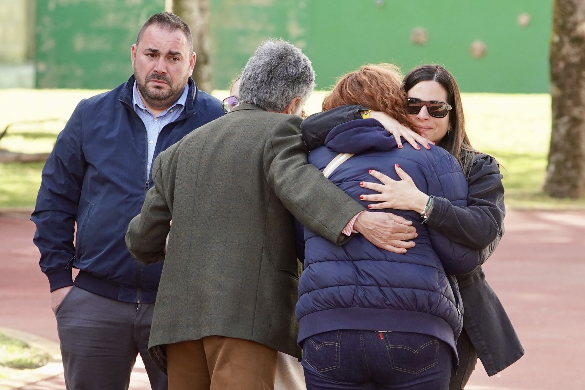 Dolor y silencio en las capillas ardientes de Villablino y Bembibre a la llegada de los mineros fallecidos