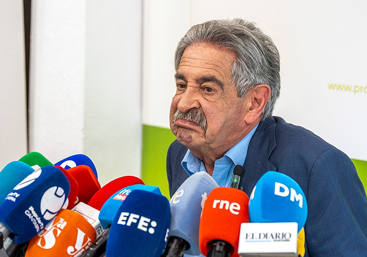 Revilla comparece ante los medios tras conocerse que el rey emérito le reclama 50.000 euros por unas declaraciones «injuriosas»