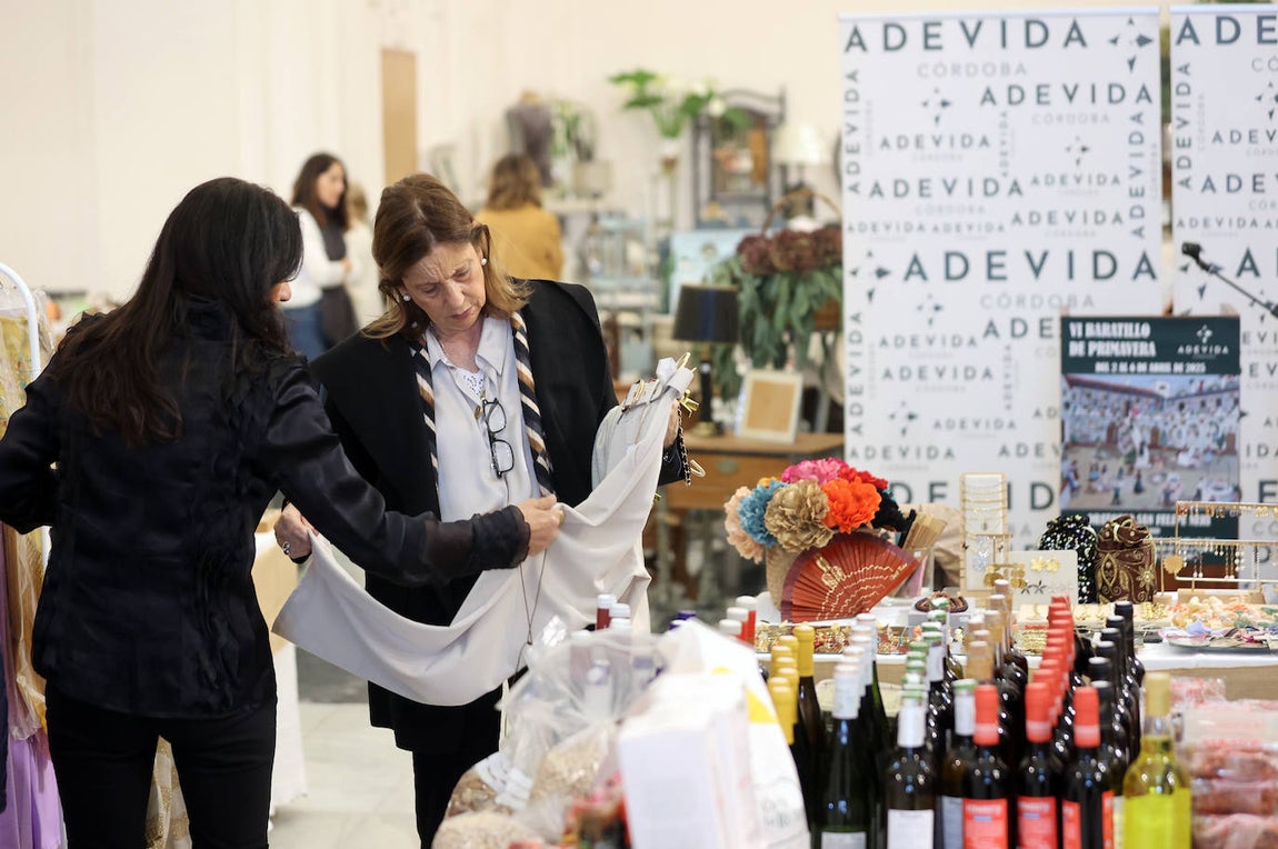 La inauguración del Baratillo de Adevida, en imágenes