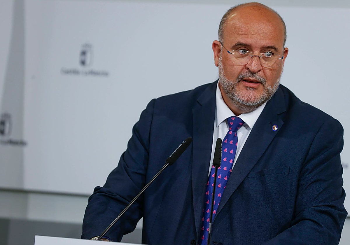 El vicepresidente José Luis Martínez Guijarro