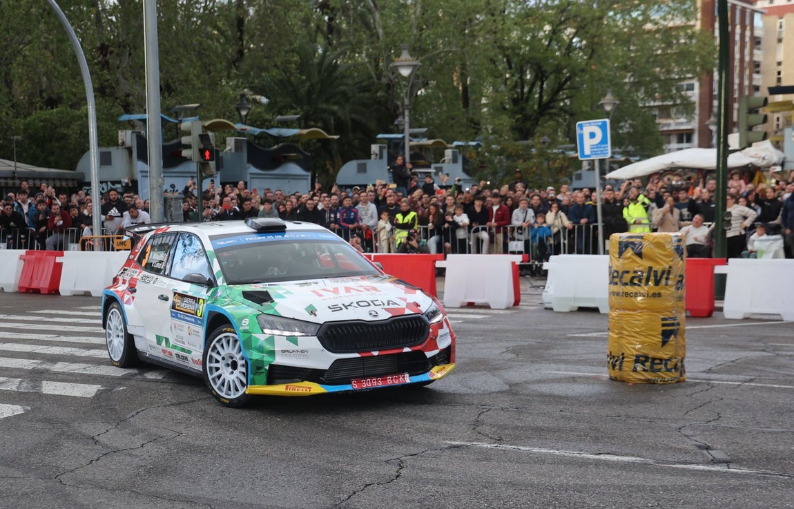 El espectacular tramo urbano del Rally Sierra Morena, en imágenes