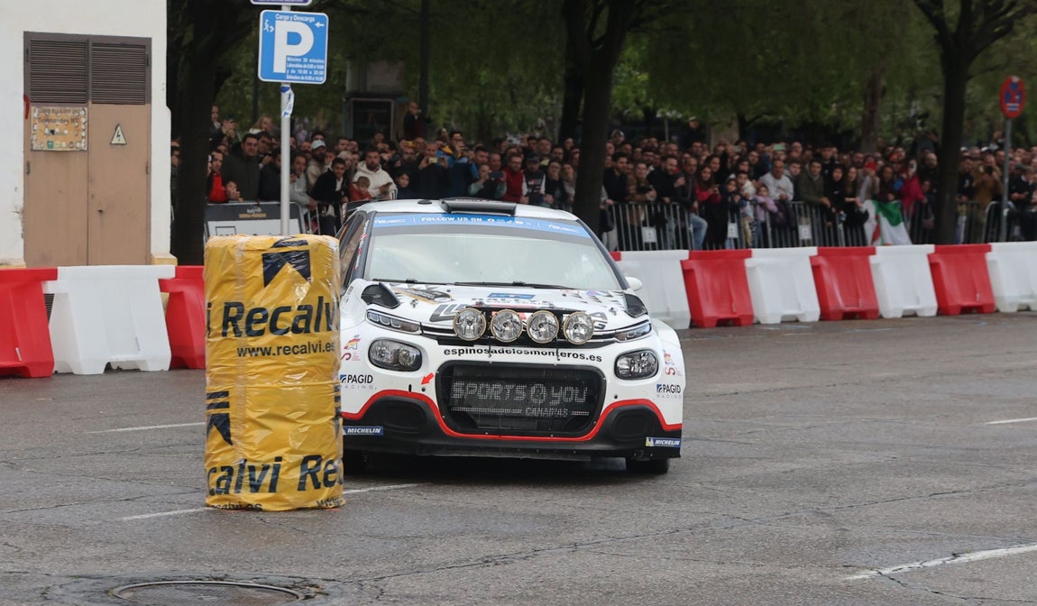 El espectacular tramo urbano del Rally Sierra Morena, en imágenes