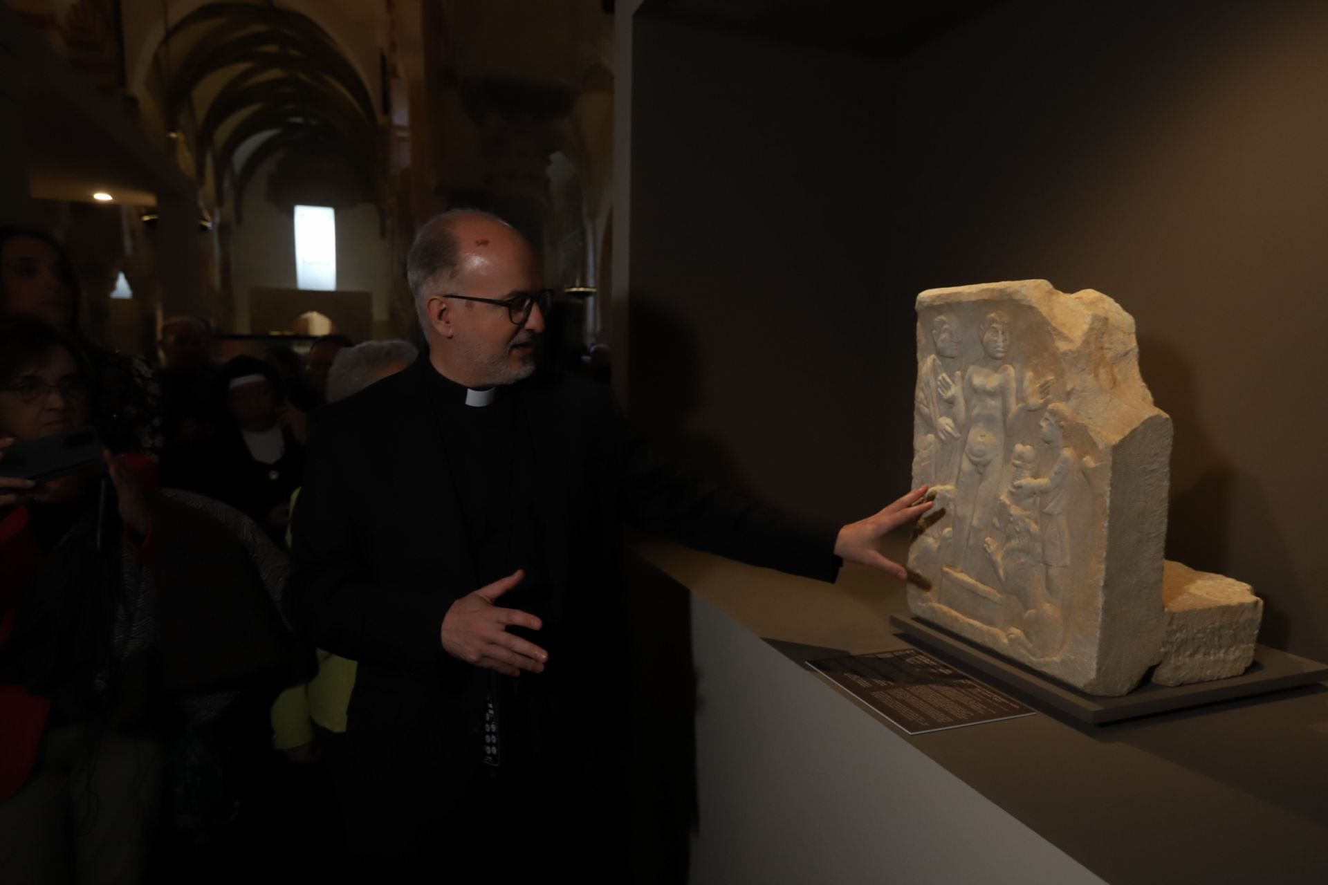 La espectacular exposición &#039;Símbolo: Luz de Nicea&#039; en la Mezquita Catedral, en imágenes