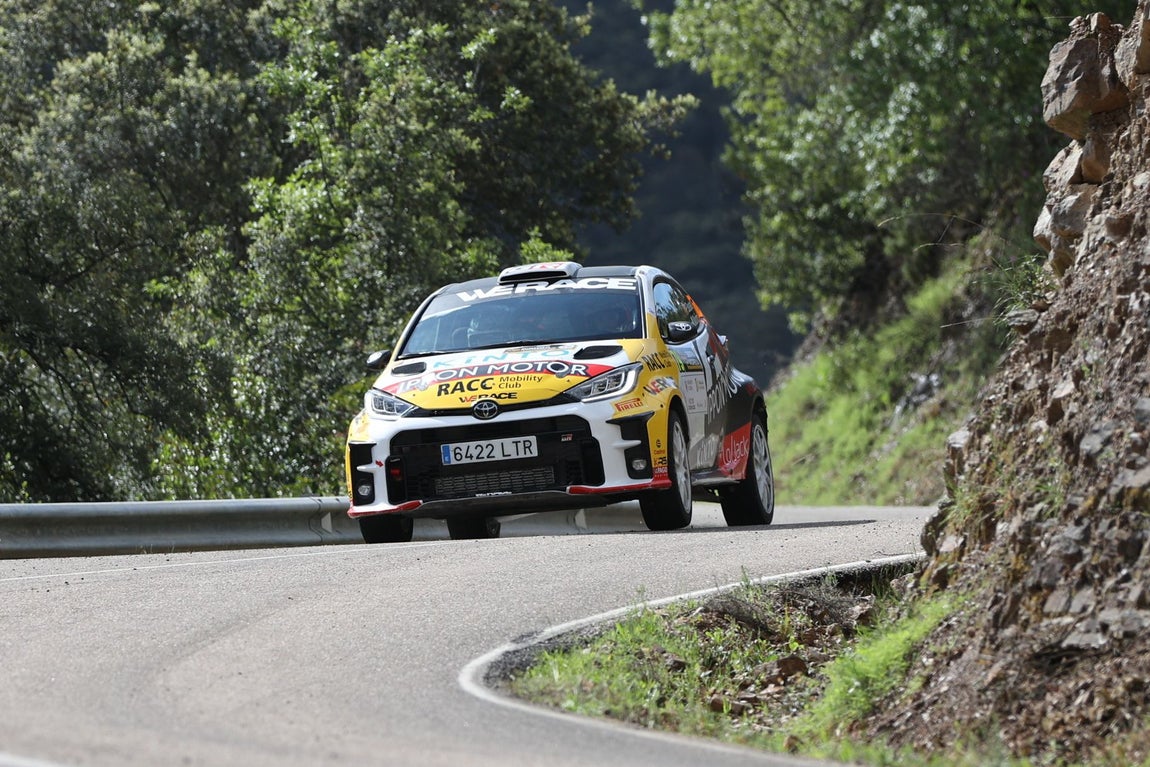 El trepidante Rally en su recorrido por Sierra Morena de Córdoba, en imágenes
